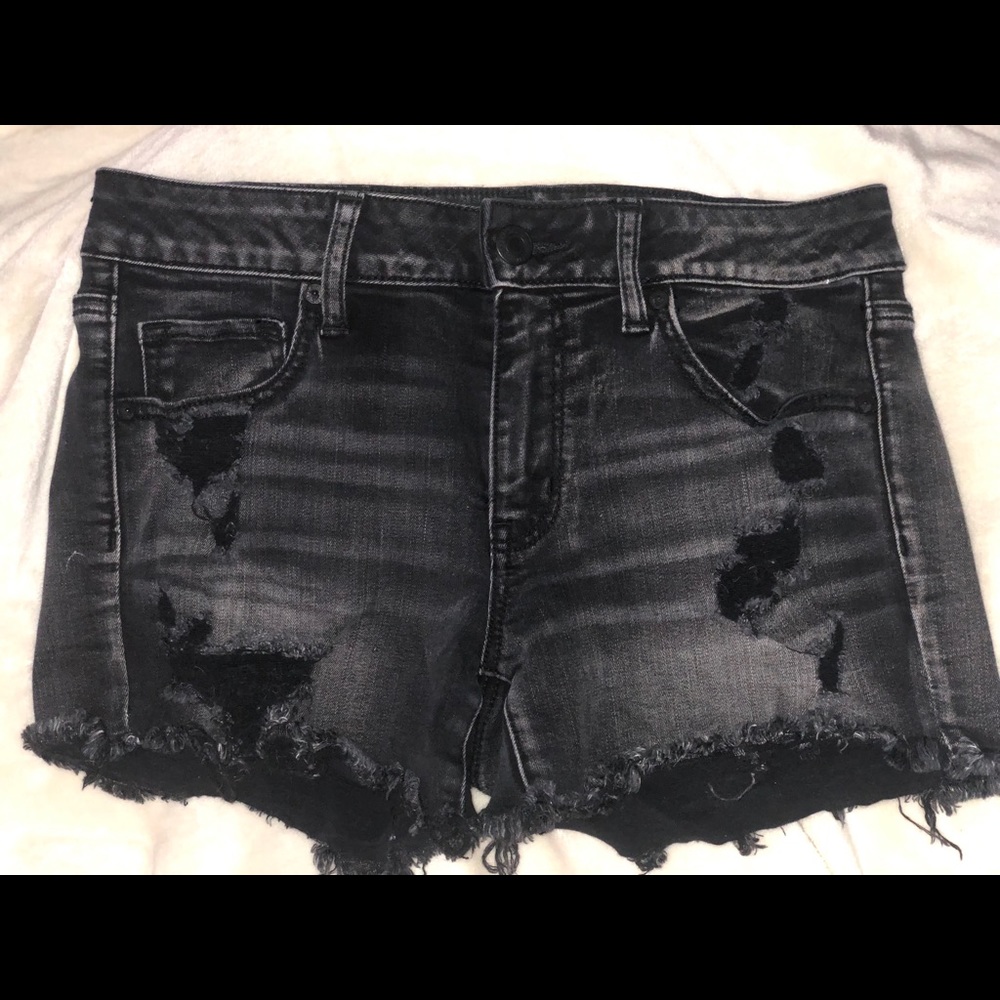 American eagle super stretch shorts.